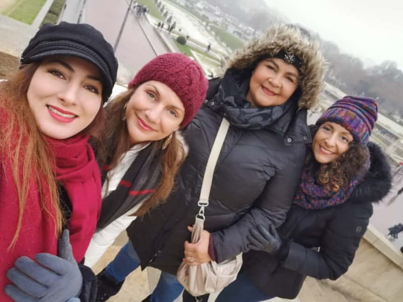 Paris: Private Custom Highlights and Gems Tour with a Local - Price and Value at $72: What You Pay For (and What You Don’t)