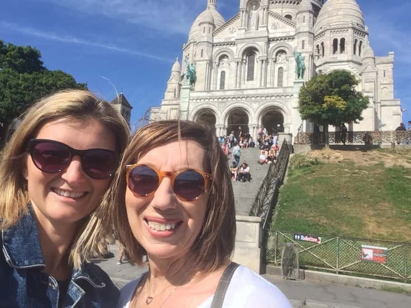 Paris: Private Custom Highlights and Gems Tour with a Local - Starbuck on the Corner: Meeting Point and the Walking Reality