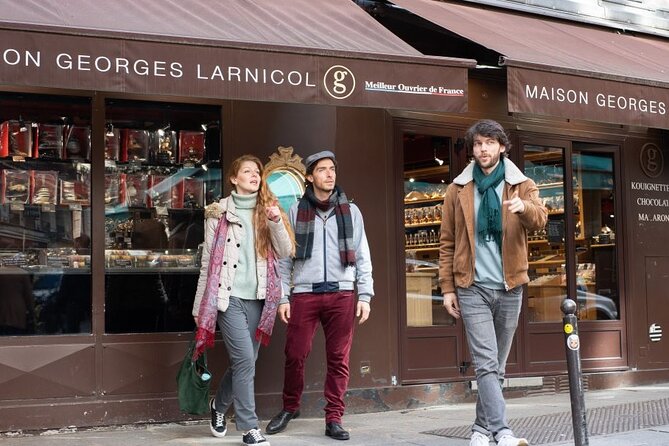 Paris Private Custom Tour with a Local Guide, Hidden Gems & Highlights - Starting at Place de la République, not the usual tourist pins