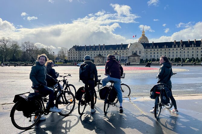 Paris : Private electric bike tour with wine and cheese tasting - The best part: Rue de l’Annonciation cheese tasting in Passy