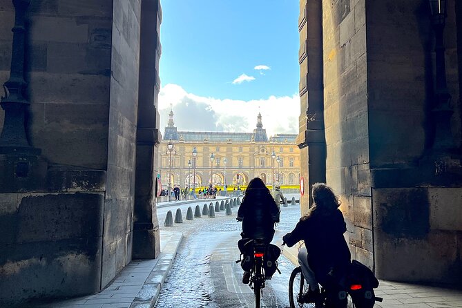 Paris : Private electric bike tour with wine and cheese tasting - Who this tour fits best (and who should choose something else)