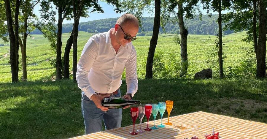 Paris: Private Epernay Trip with Champagne Vineyard Tastings - Marne photo stop: quick tasting, good pacing
