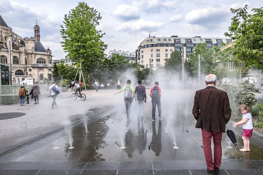 Paris: Private Family Tour, Highlights and Museum Visit - Price and value: is $69 per person worth it?