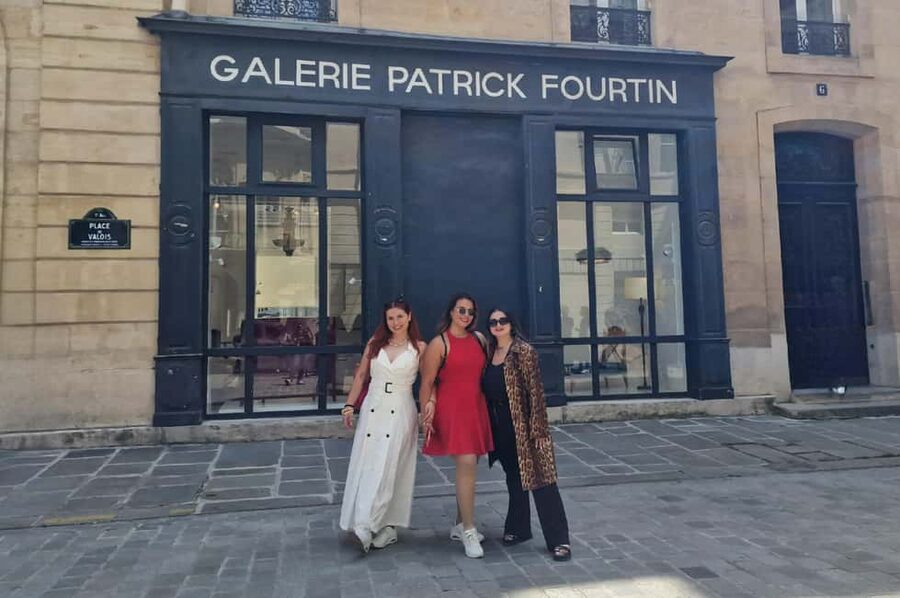 Paris: Private Fashion Tour (Chanel, Dior, Sex & the City) - The 3-hour café break: coffee, viennoiserie, and timing reality