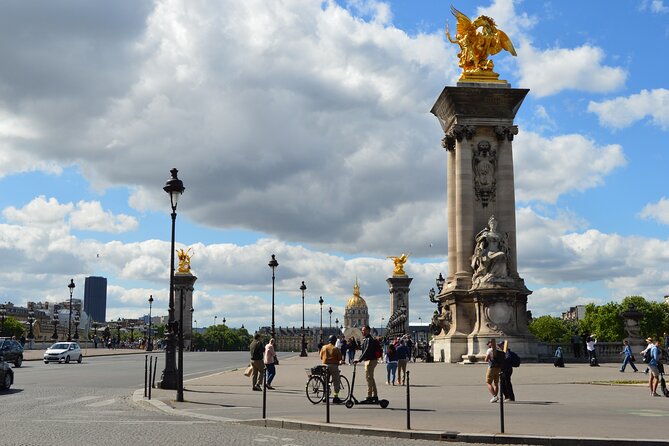 Paris Private Guided Layover Tours - Stop 2: Arc de Triomphe for Photos, Then a Drive Past Grand Icons