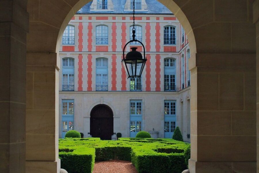 Paris: Private Guided Tour of Marais disctrict - Key highlights