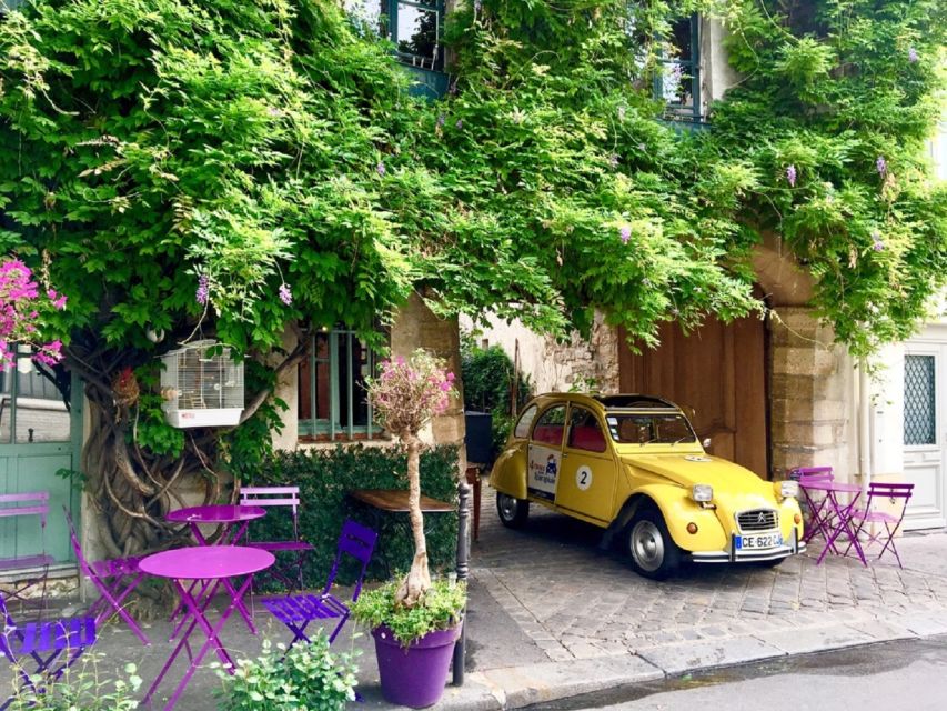 Paris: Private little-known places tour in Citroën 2CV 2h - Key things that make this 2CV Paris tour worth your time