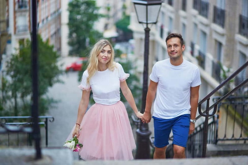 Paris: Private Montmartre Photoshoot with Parisian Charm - Photo Delivery: Edited Images and a Secure Online Gallery