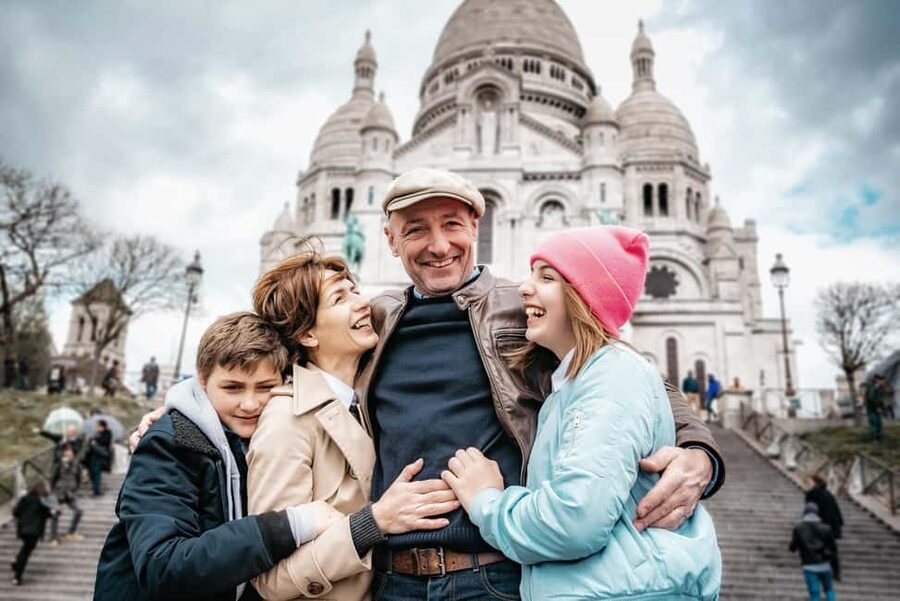 Paris: Private Montmartre Photoshoot with Parisian Charm - Weather, Footing, and What to Bring