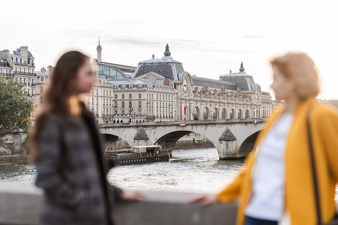 Paris Private & Personalized Half-Day Tour with a Local Guide - Private and personalized: what that really buys you