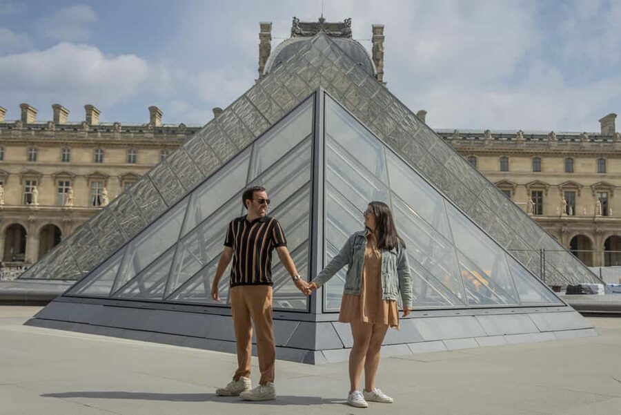 Paris: Private Photoshoot Outside the Louvre Museum - Meeting Point Near the Louvre: Getting Started Without Stress