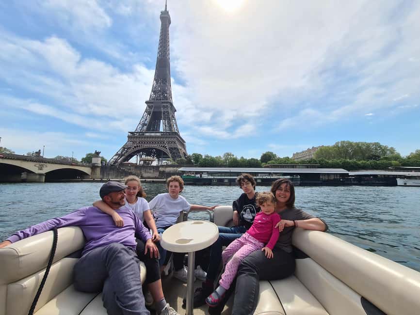 Paris: Private pontoon boat cruise on the Seine - Key moments you’ll care about