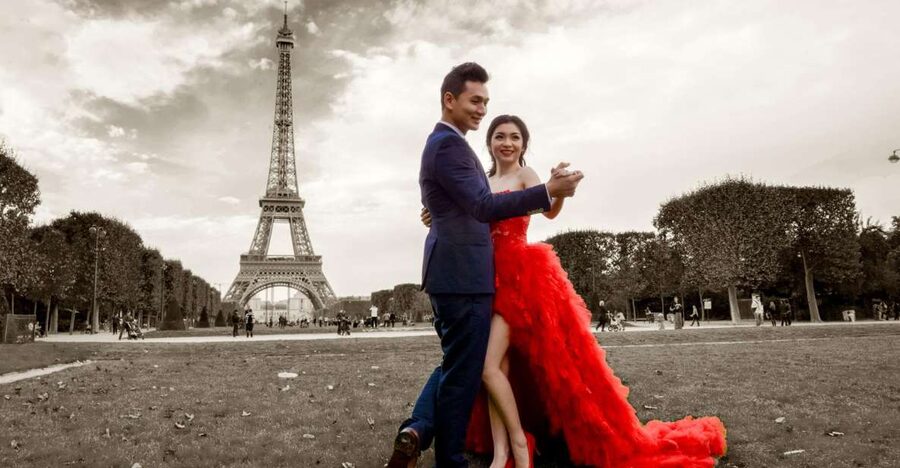 Paris: Private Professional Photo Shoot - How the 1-Hour Private Shoot Actually Plays Out