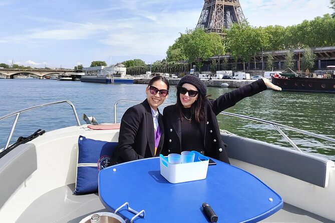 Paris Private Seine River Cruise with your Captain Guide - Saint-Germain Island and the Seine Musicale: The River Gets Artistic, Then Local