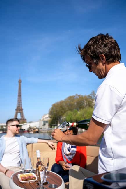Paris: Private Small Boat Cruise with Rosé and Macarons - A private Seine cruise built for photos and calm