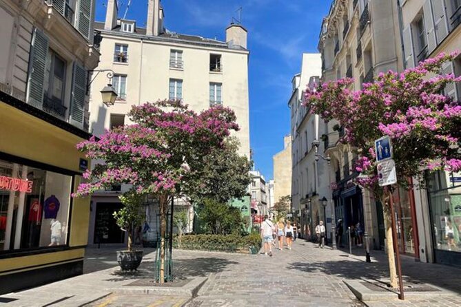 Paris Private Tour - Elegant and Luxury Tour Le Marais - Rue des Rosiers: old Jewish quarter roots, art-shopping, and a fine-food stop