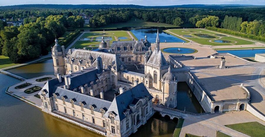 Paris: Private Tour of Domaine de Chantilly Ticket&Transfer - The gardens: Le Nôtre meets an Anglo-Chinese garden hamlet