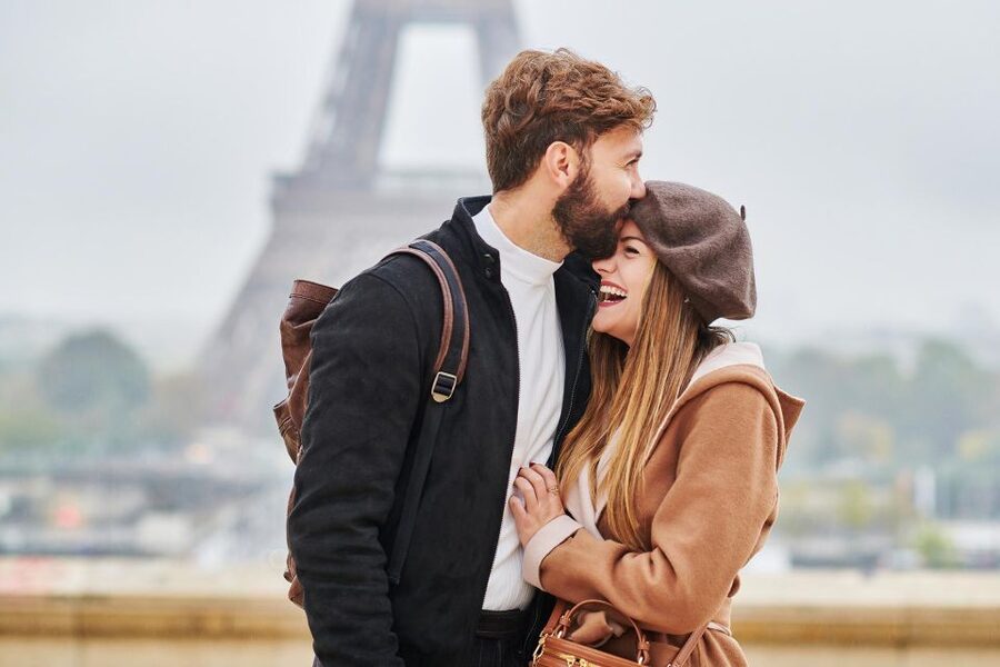 Paris: Private VIP Photoshoot with Experienced Photographer - How the timing and photo count work (and why it matters)