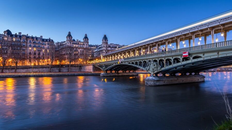 Paris: Private Walking Guided Tour of City's Highlights - Off-the-beaten-track Paris: what you can request beyond the obvious