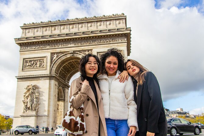 Paris: Professional Photoshoot at the Arc de Triomphe - Packages and Value: Why $80 per Group Can Make Sense