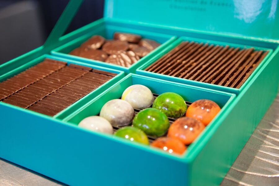Paris: Pure Chocolate Walking Tour - What You’ll Learn About Cocoa and Chocolate Production in Paris