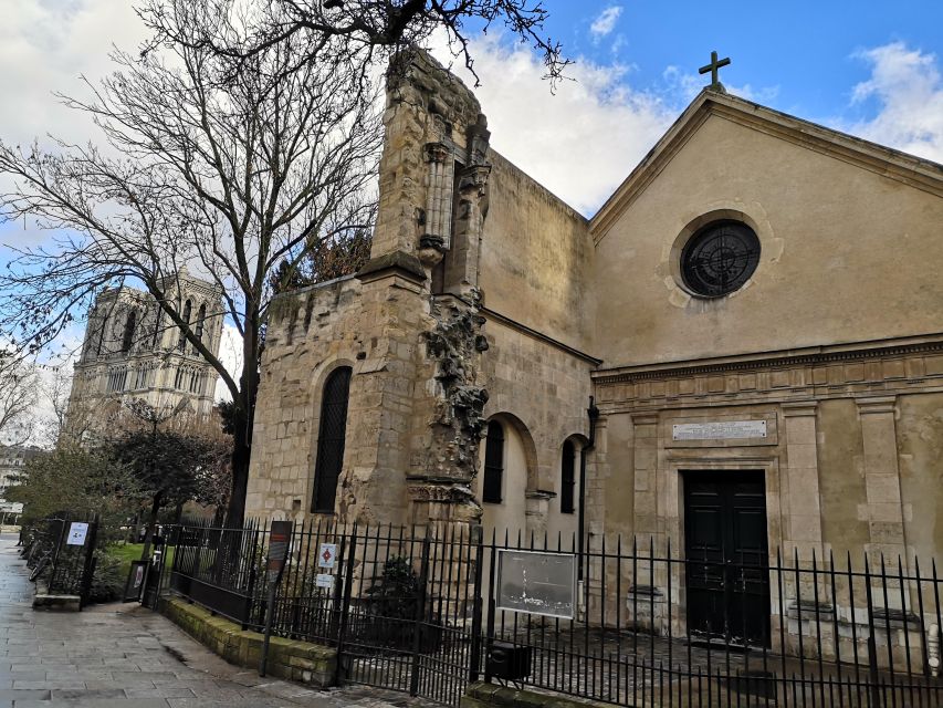 Paris: Romantic Piano Concert at Saint-Julien-le-Pauvre - Live Repertoire: From Chopin Favorites to Mixed-Composer Evenings