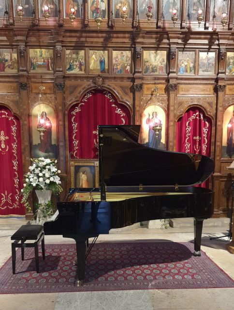Paris: Romantic Piano Concert at Saint-Julien-le-Pauvre - What the 1-Hour Concert Feels Like (And Why the Timing Works)