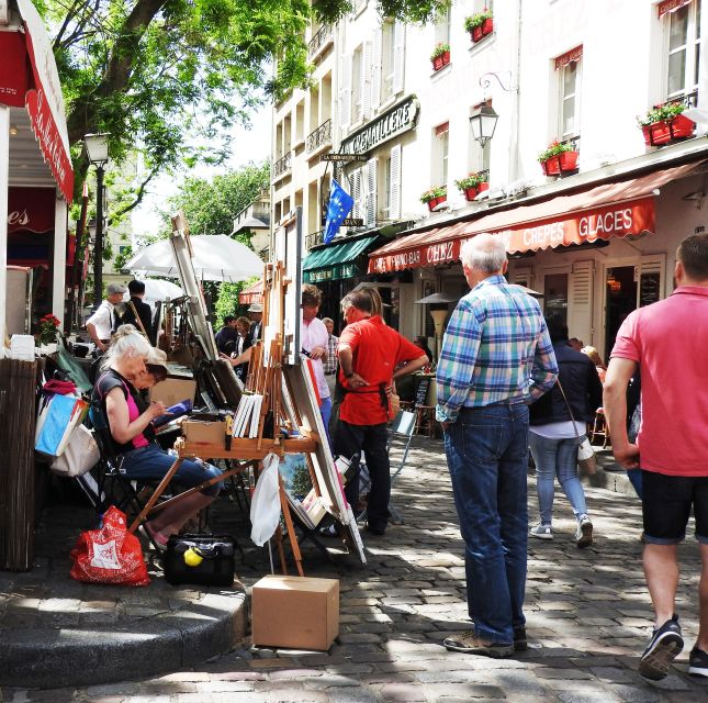 Paris: Sacré-Coeur and Montmartre Tour with Expert Guide - La Maison Rose and the Dalida Statue: Small Stops, Big Personality