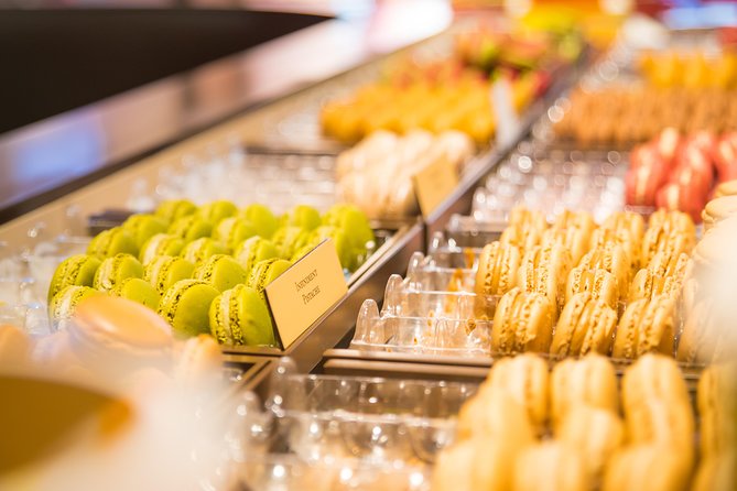Paris Saint-Germain Private Tasting Tour with Chocolate plus Pastries & Macaron - Key things to know before you go