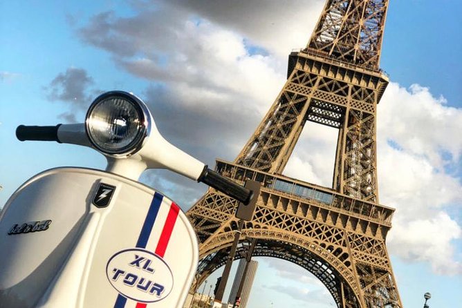 Paris - Segway Tour 120 min - Included Extras: Helmets, Protections, and Your Photos