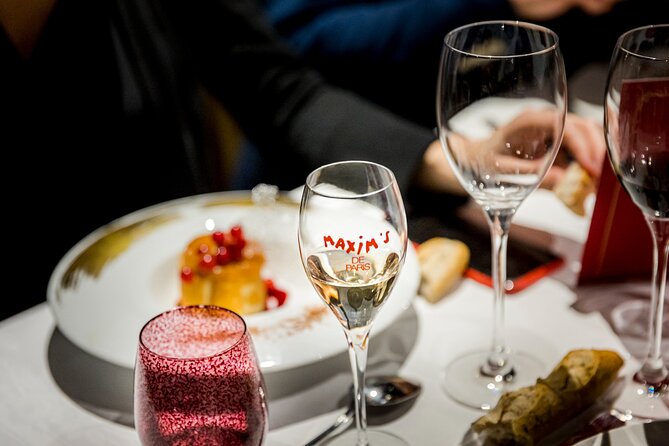 Paris Seine River Dinner Cruise by Maxim's with Champagne & Music - FAQ