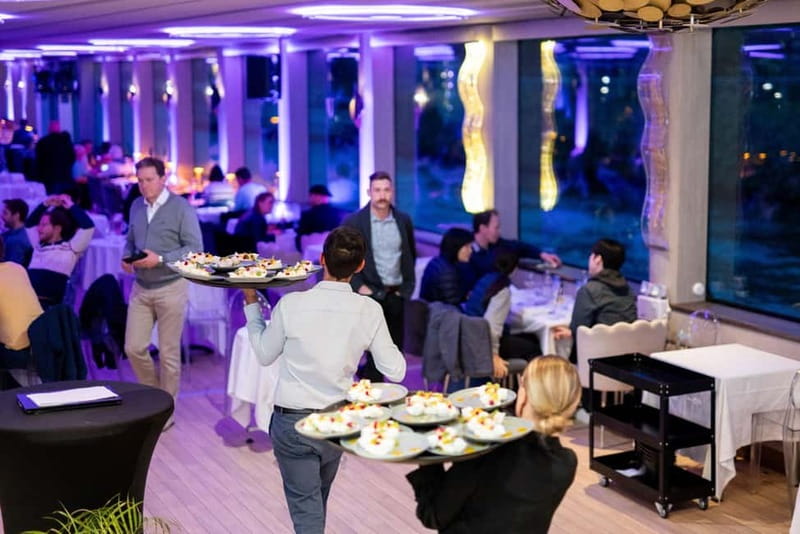 Paris: Seine river Dinner Cruise with 3-Course Gourmet Menu - Dinner first, then dancing: how the onboard flow usually feels