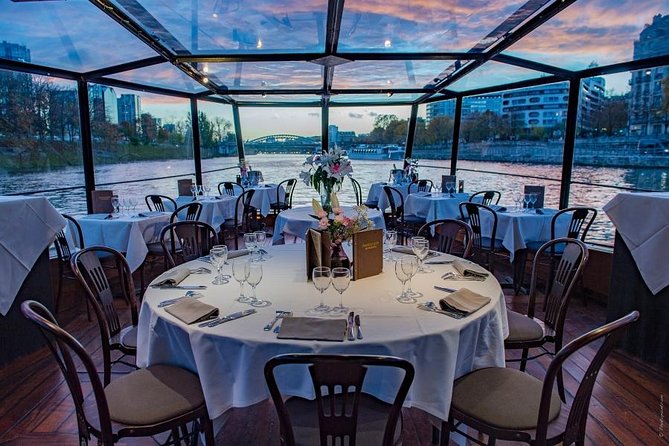 Paris Seine River Gourmet Lunch Cruise with Champagne Option - The Glass-Encased Boat: Comfortable Sightseeing Without the Crowd Chaos