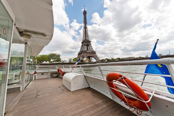 Paris Seine River Hop-On Hop-Off Sightseeing Cruise by Batobus - What it’s like on the Seine: calm cruising plus big views