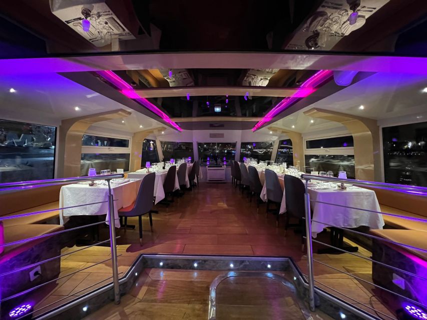 Paris : Seine River Lunch cruise from Eiffel Tower - Quick Hits Before You Go