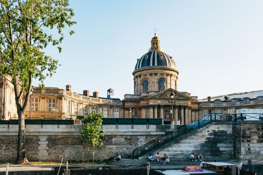 Paris: Seine River Panoramic Views Dinner Cruise - The Seine itinerary: what you’ll see in order