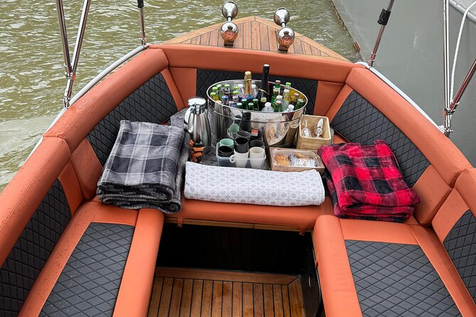 Paris Seine River Private or Shared Boat Tour - Who this Seine cruise is best for