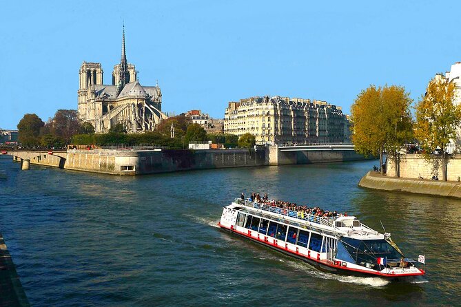 Paris Seine River Sightseeing Cruise Tour - Boarding at Bateaux Parisiens: Simple Idea, Real-World Lines