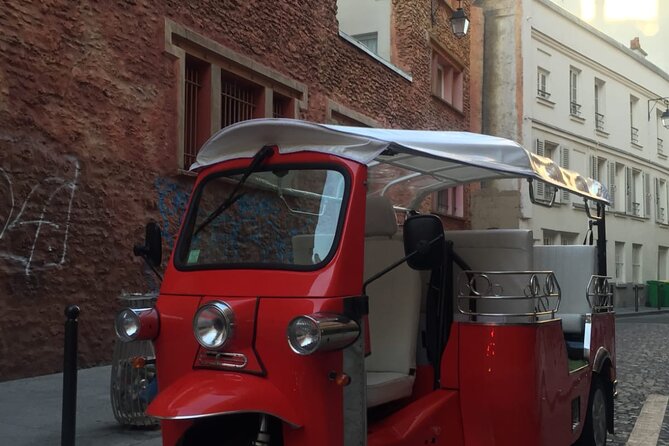 Paris Sightseeing by Tuk Tuk Golf Cart 2 hours - Eiffel Tower Area + École Militaire + Les Invalides