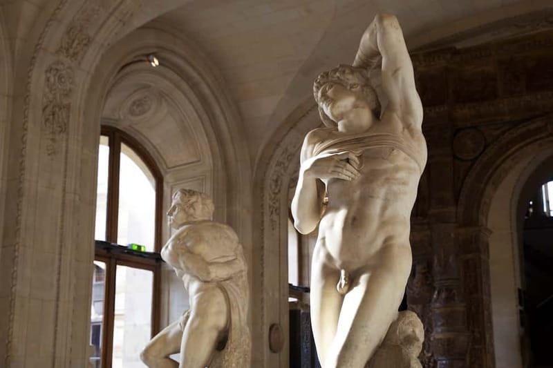 Paris: Skip-the-Line Louvre Highlights Tour with Mona Lisa - Who should book this tour