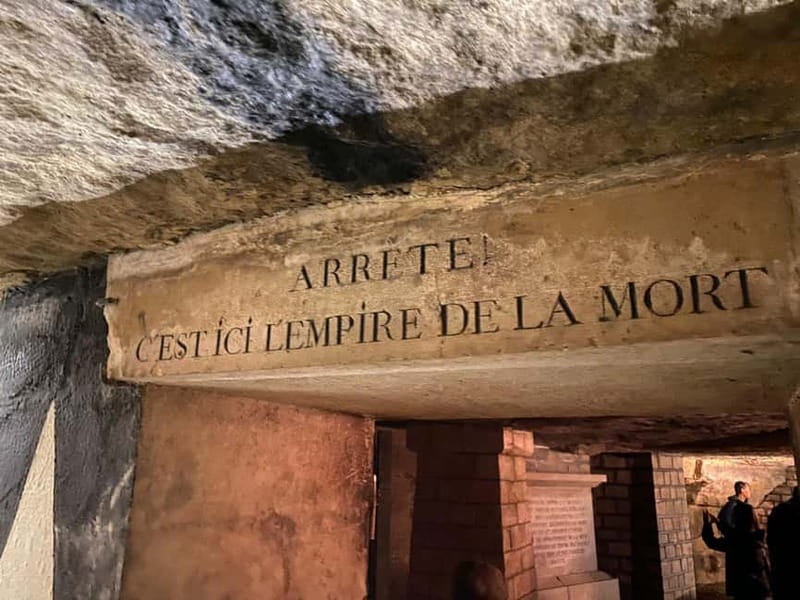 Paris: Small-Group Catacombs Tour with Skip-the-Line Entry - The 133-step descent: where the tour starts to feel real