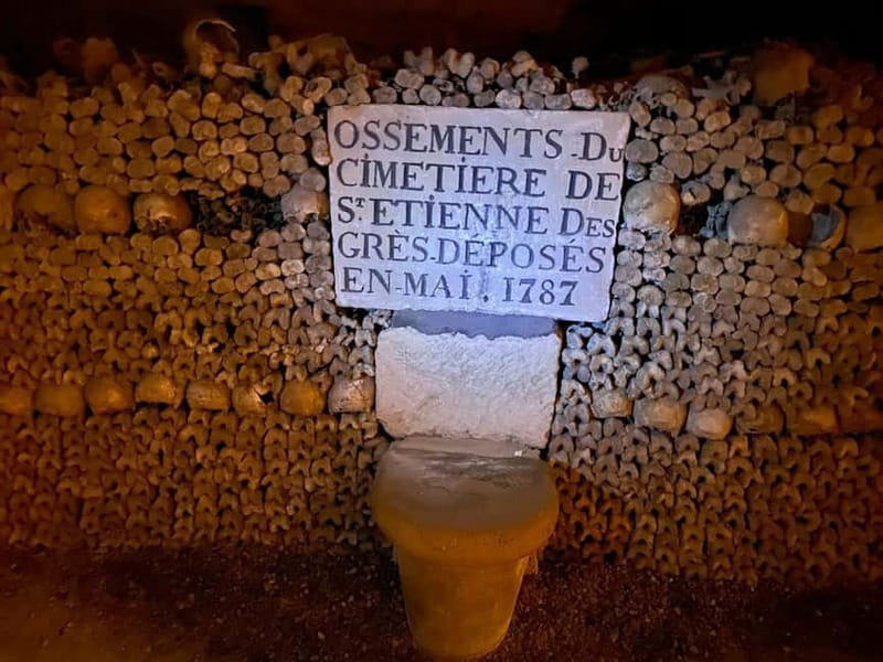Paris: Small-Group Catacombs Tour with Skip-the-Line Entry - Bone decorations you’ll actually understand (and remember)