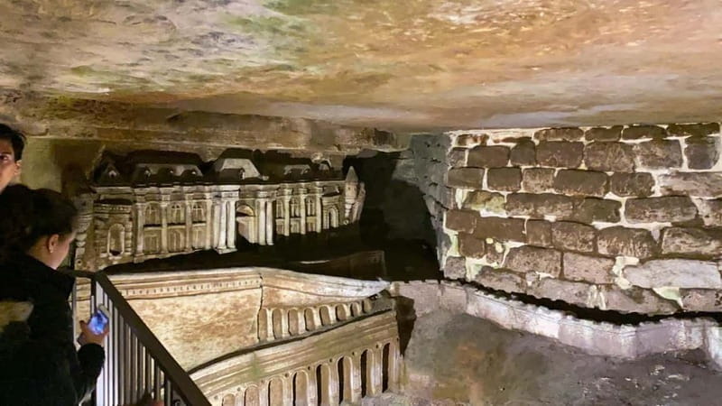 Paris: Small-Group Catacombs Tour with Skip-the-Line Entry - Skip-the-line entry through a separate entrance