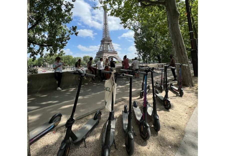 Paris: Small-Group E-Scooter Tour with a Local Guide - Key things I’d plan around
