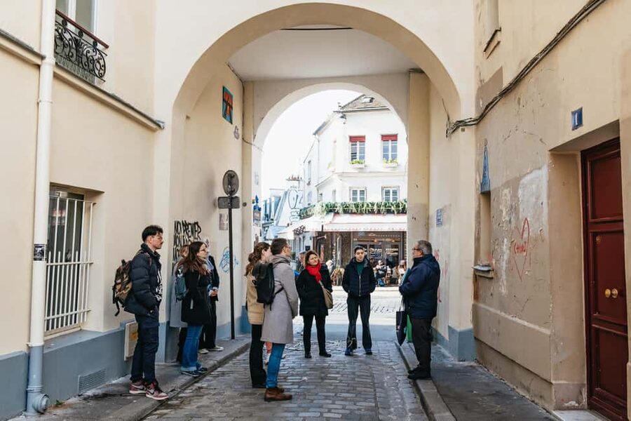Paris: Street Art Walking Tour with a Street Artist Guide - Montmartre’s Cobblestones, Gardens, and the Picasso–Van Gogh Connection