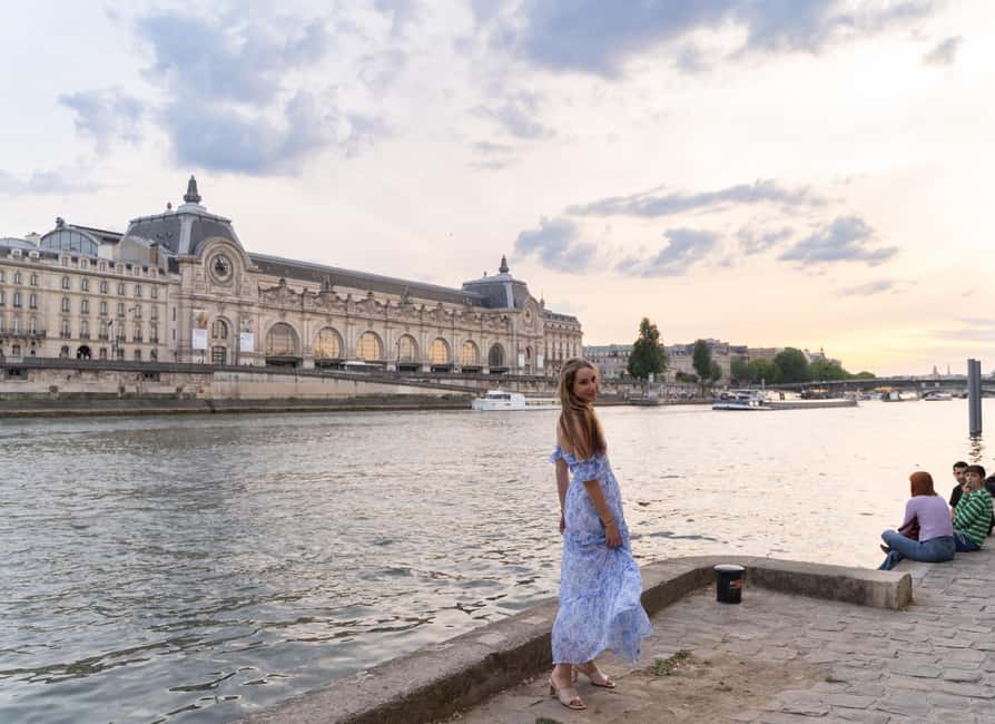Paris:sunset photoshoot in ❤️️ of Paris- Louvre Orsay Eiffel - Price and Value: Why This Can Beat DIY Photos in Central Paris