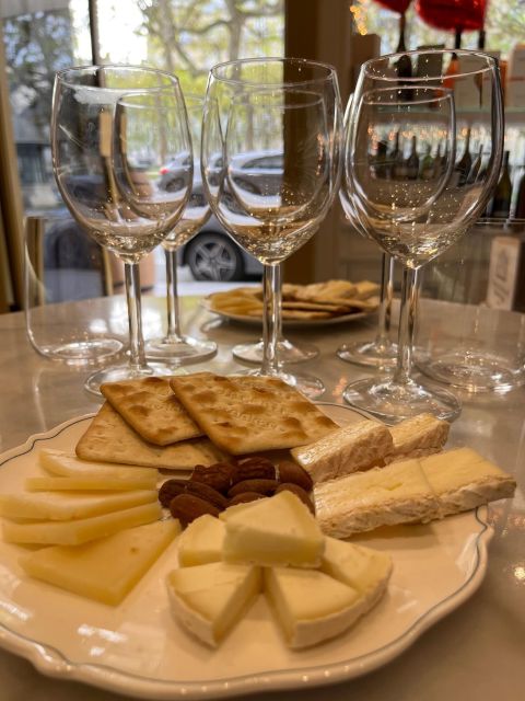 Paris: Tasting of 3 Wine and 3 Cheese - Price and value: is $55 for 3 wines and 3 cheeses worth it?
