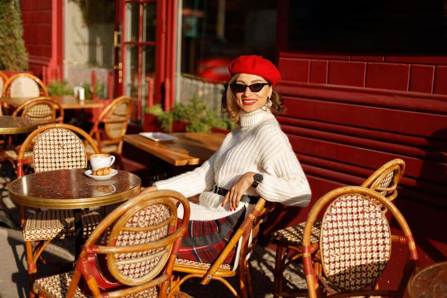 Paris: The best Undiscovered Quarters & Secret Gems Tour - Key things to know before you go