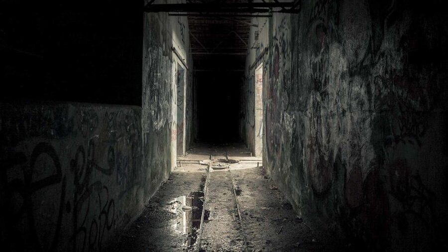 Paris: "The Live Thriller" Hunt down a Serial Killer - What the “professional actors” do for your experience