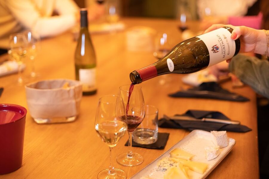 Paris: The Ultimate Wine and Cheese Tasting in English - Cheese lineup you can actually recognize